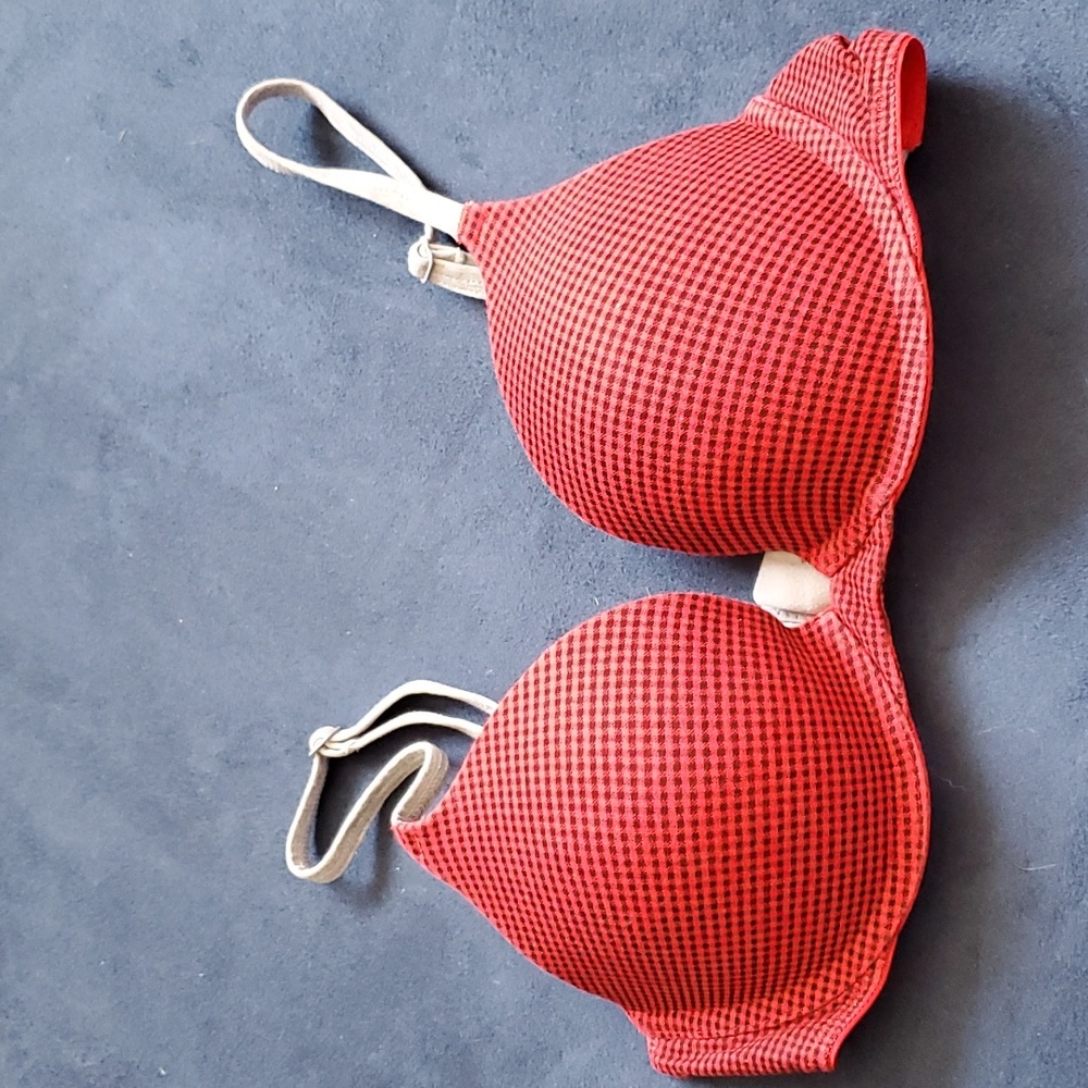 Victoria's Secret Push up bra 34C